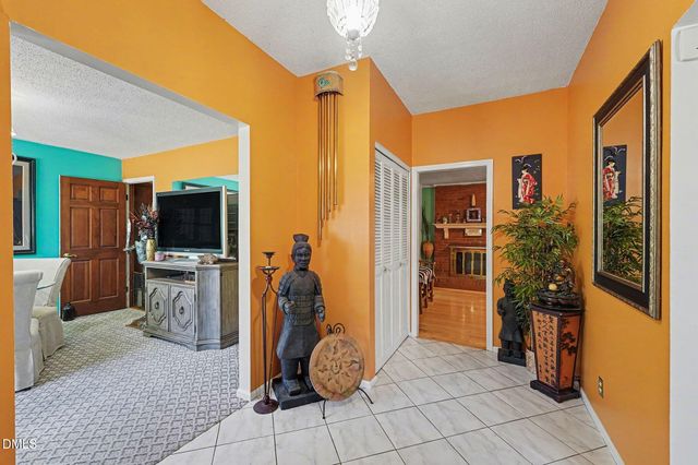 1067 Camden Court, Asheboro, NC 27203