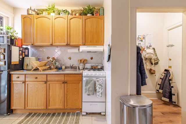 1234 Commonwealth Ave 1, Boston, MA 02134