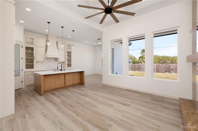 1806 Hole No. 6 Street, Mission, TX 78572