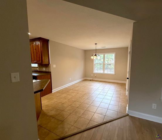 114 Lasso Dr., Warner Robins, GA 31088