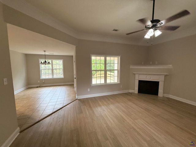 114 Lasso Dr., Warner Robins, GA 31088