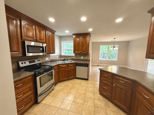 114 Lasso Dr., Warner Robins, GA 31088