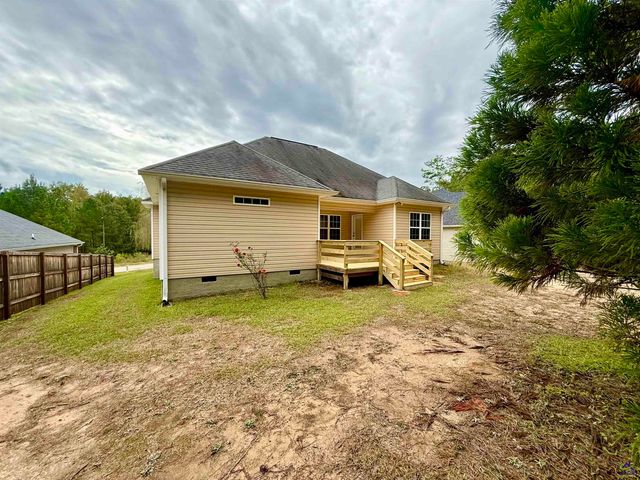 114 Lasso Dr., Warner Robins, GA 31088