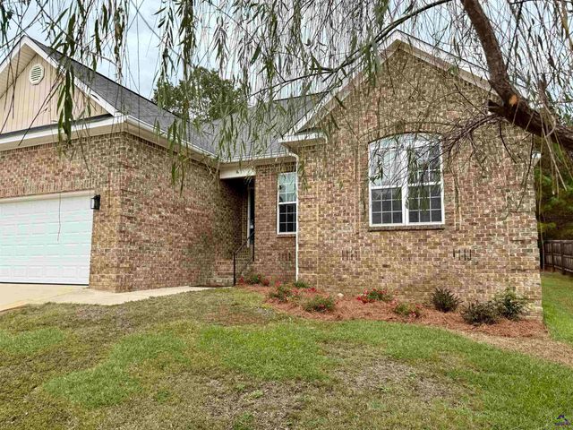 114 Lasso Dr., Warner Robins, GA 31088