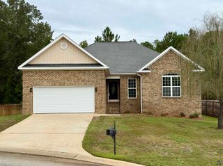 114 Lasso Dr., Warner Robins, GA 31088