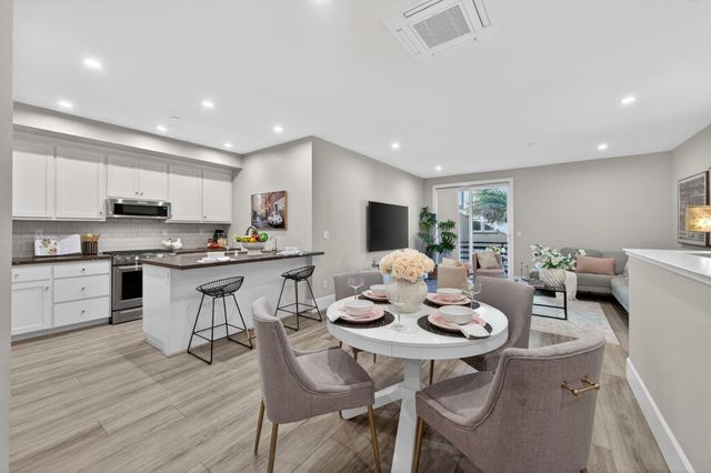 5425 Melissa Ln 221, Dublin, CA 94568