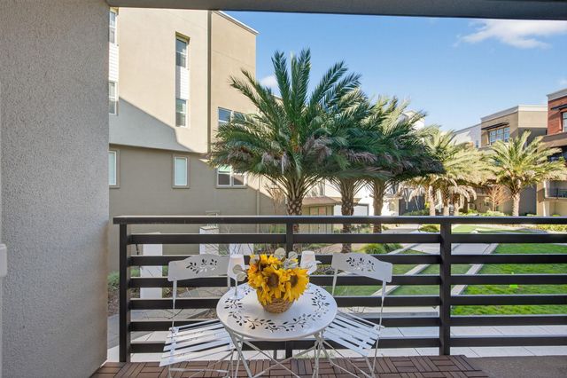 5425 Melissa Ln 221, Dublin, CA 94568