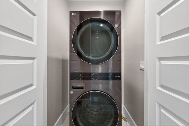 5425 Melissa Ln 221, Dublin, CA 94568