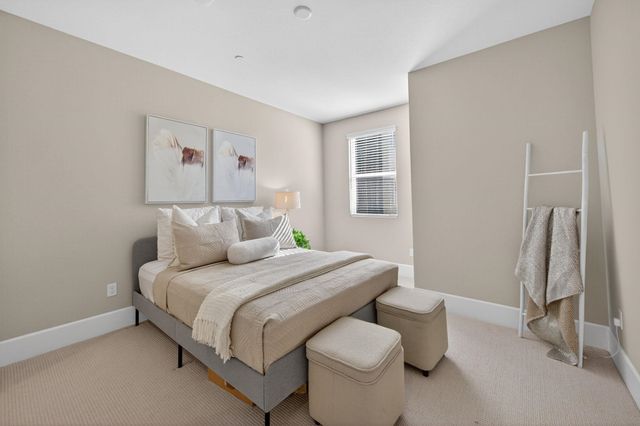 5425 Melissa Ln 221, Dublin, CA 94568