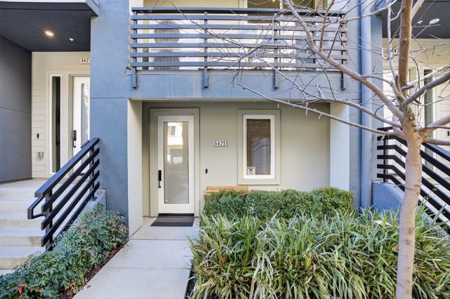 5425 Melissa Ln 221, Dublin, CA 94568