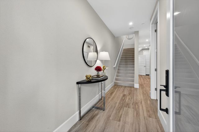 5425 Melissa Ln 221, Dublin, CA 94568