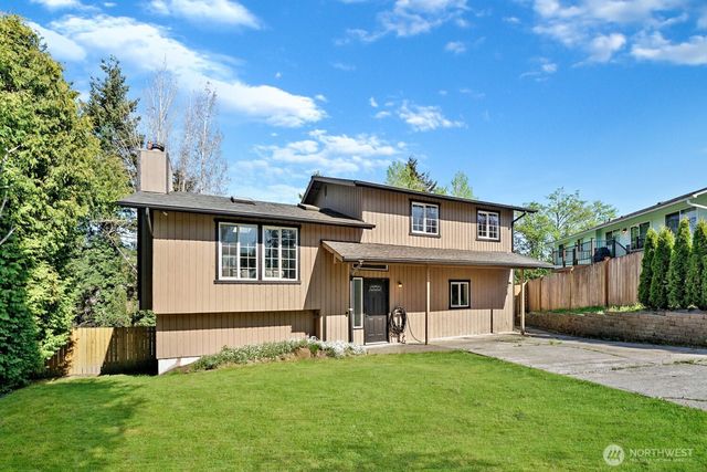 217 Capri Place, Everett, WA 98203