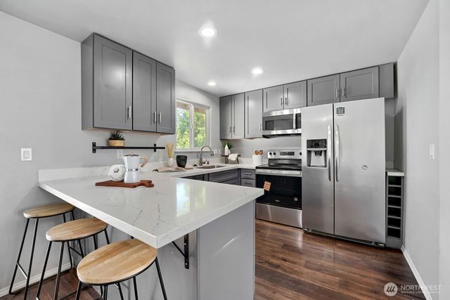 217 Capri Place, Everett, WA 98203