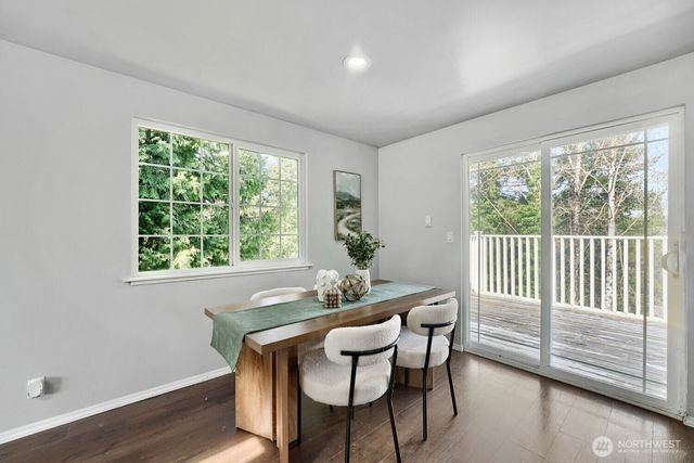 217 Capri Place, Everett, WA 98203