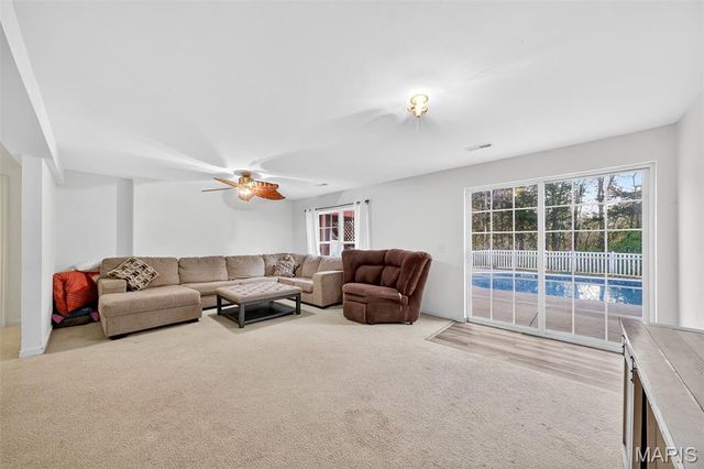 1848 Autumn Trail, Wentzville, MO 63385