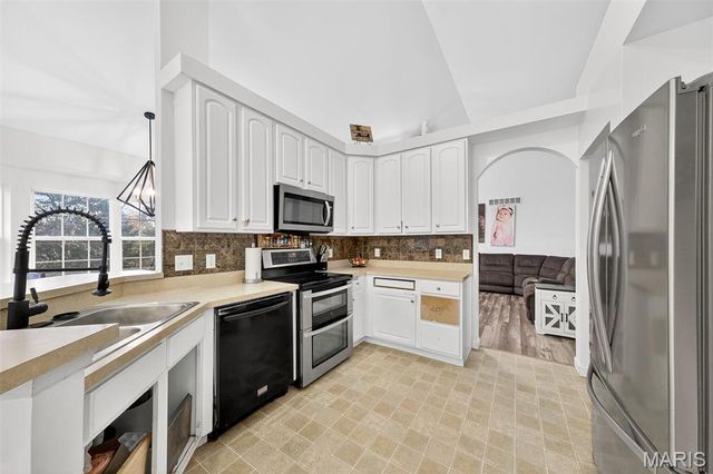 1848 Autumn Trail, Wentzville, MO 63385