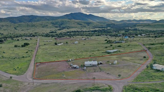 109 Comanche Trail, Fort Davis, TX 79734