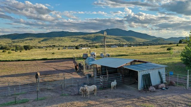 109 Comanche Trail, Fort Davis, TX 79734