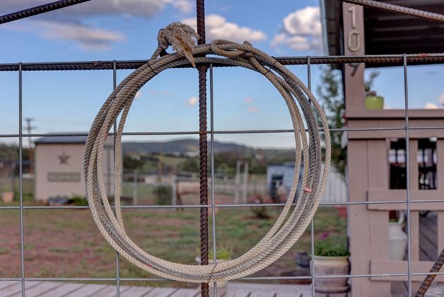 109 Comanche Trail, Fort Davis, TX 79734