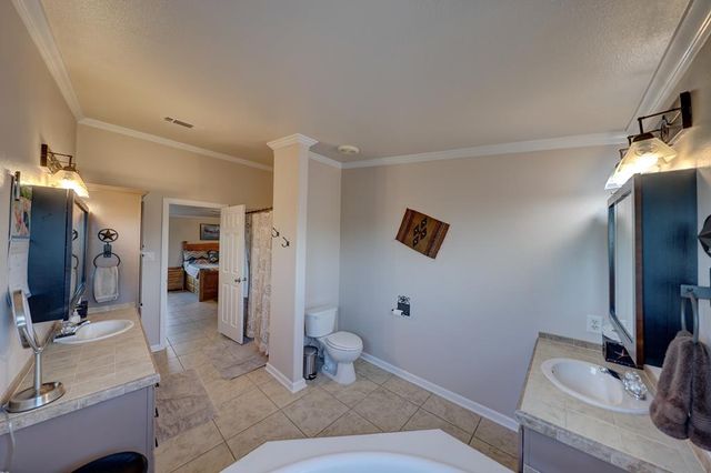 109 Comanche Trail, Fort Davis, TX 79734