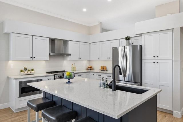 1805 SANTANA WAY, The Villages, FL 32159