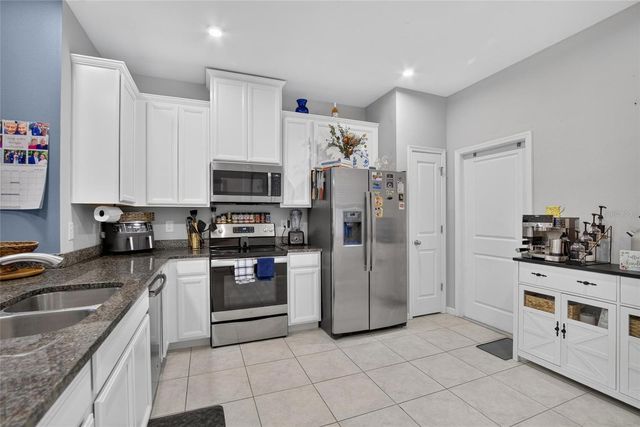 2911 JACOB CROSSING LANE, Holiday, FL 34691