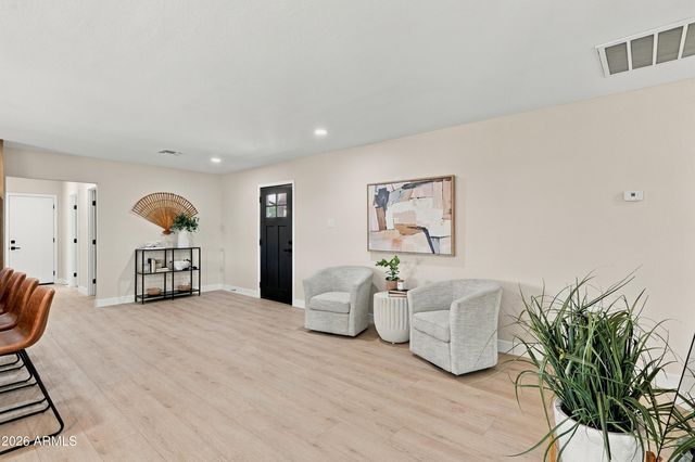 13132 N 22ND Avenue, Phoenix, AZ 85029