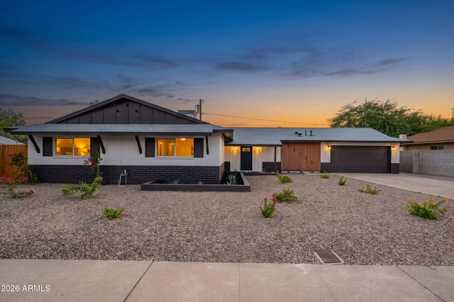 13132 N 22ND Avenue, Phoenix, AZ 85029