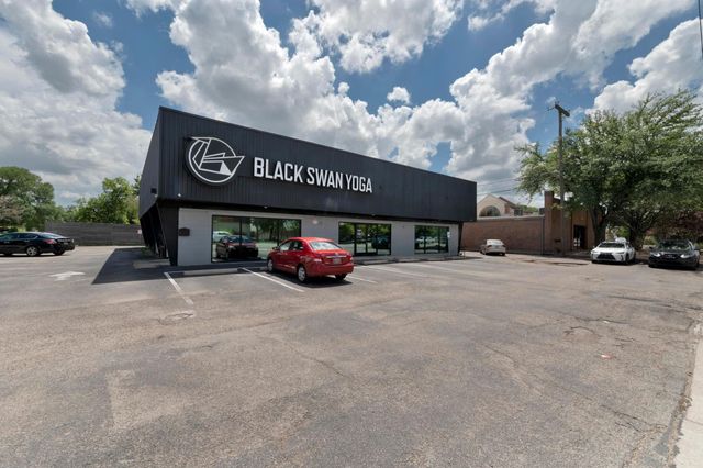 1511 Morrow ST A, Austin, TX 78757