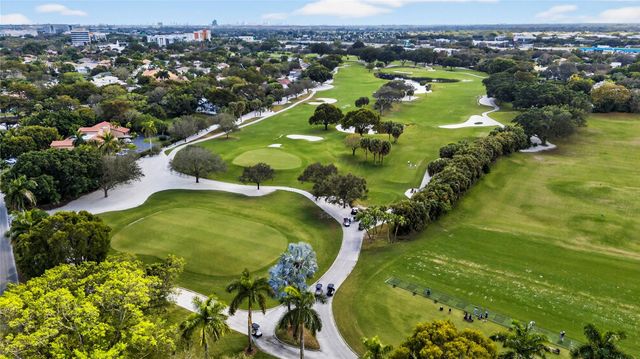 9001 Jacaranda Lane 201, Plantation, FL 33324