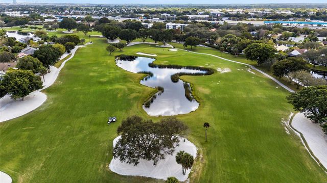 9001 Jacaranda Lane 201, Plantation, FL 33324