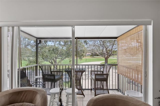 9001 Jacaranda Lane 201, Plantation, FL 33324