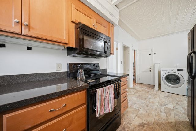 14 Morrill Street, Laconia, NH 03246