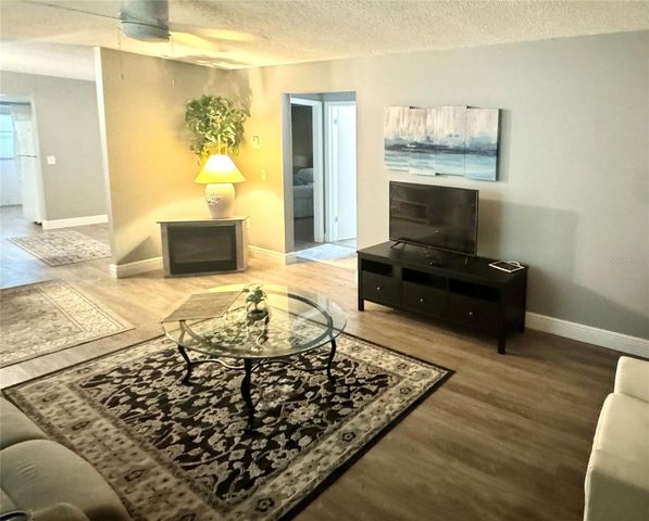 6027 WYOMING AVENUE, New Port Richey, FL 34653