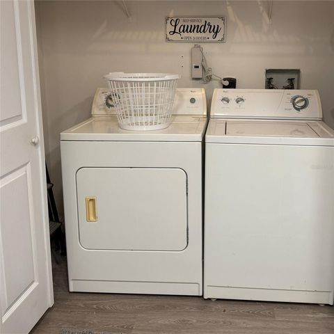 6027 WYOMING AVENUE, New Port Richey, FL 34653