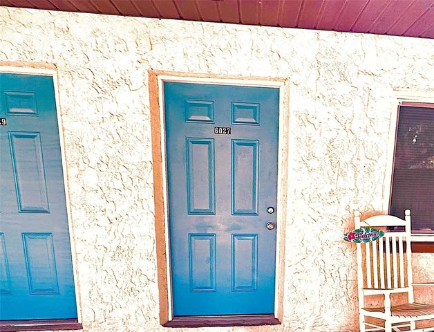 6027 WYOMING AVENUE, New Port Richey, FL 34653