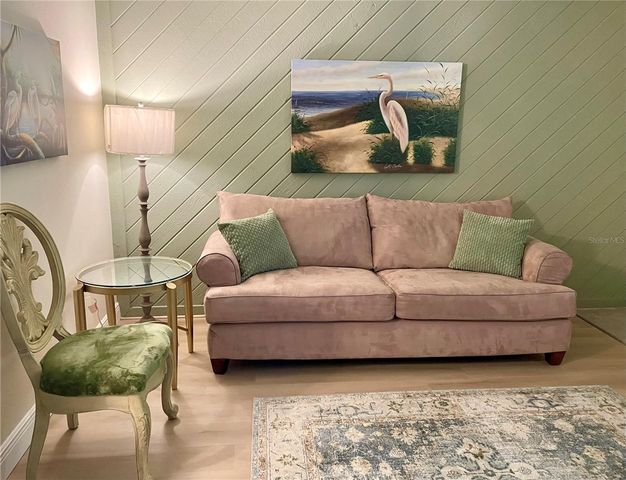 6027 WYOMING AVENUE, New Port Richey, FL 34653