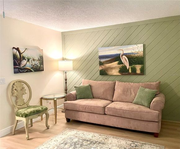 6027 WYOMING AVENUE, New Port Richey, FL 34653