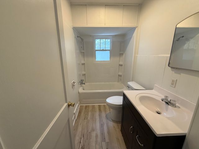 427 Sheldon Street, Kalamazoo, MI 49001