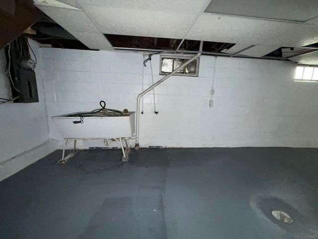 427 Sheldon Street, Kalamazoo, MI 49001