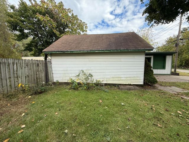 427 Sheldon Street, Kalamazoo, MI 49001