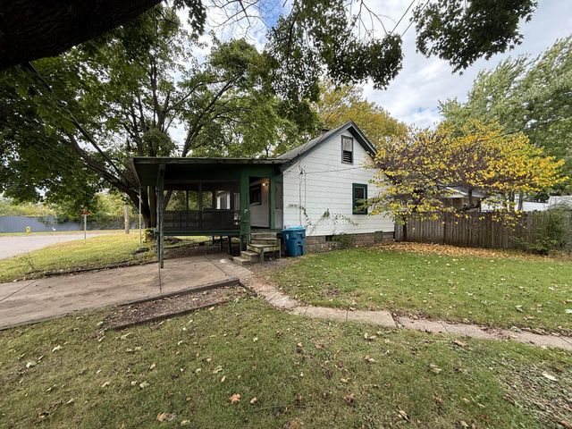 427 Sheldon Street, Kalamazoo, MI 49001