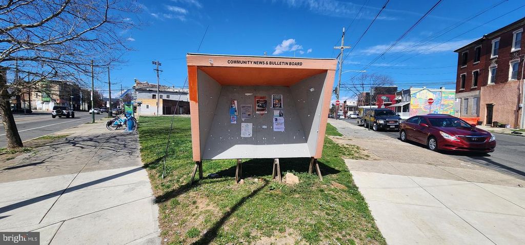 4209 LANCASTER AVE, Philadelphia, PA 19104