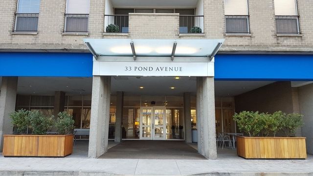 33 Pond Ave. 509, Brookline, MA 02445