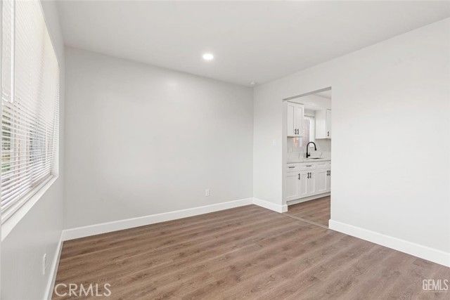 3701 Wenatchee Avenue, Bakersfield, CA 93306