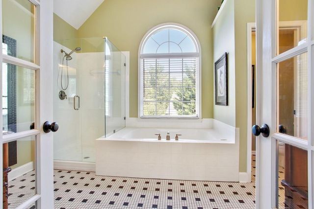2080 N Bethany Creek Drive, Alpharetta, GA 30004