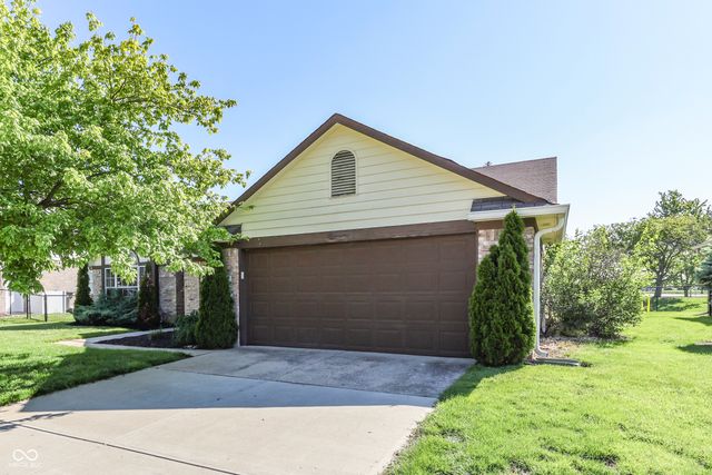 7711 Germander Lane, Indianapolis, IN 46237
