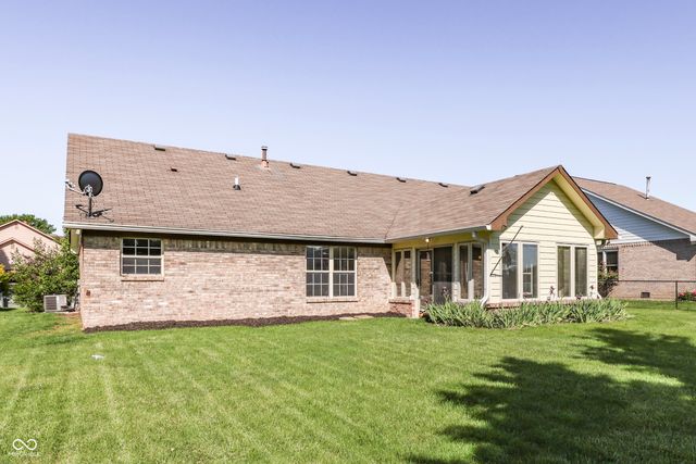 7711 Germander Lane, Indianapolis, IN 46237