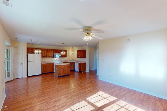 7711 Germander Lane, Indianapolis, IN 46237