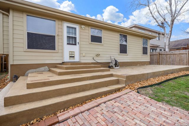 659 Rattler Bluff, San Antonio, TX 78251